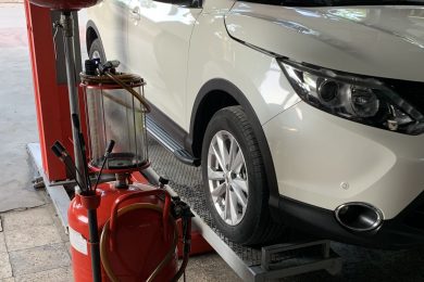 Benzinli Oto Motor Bakım